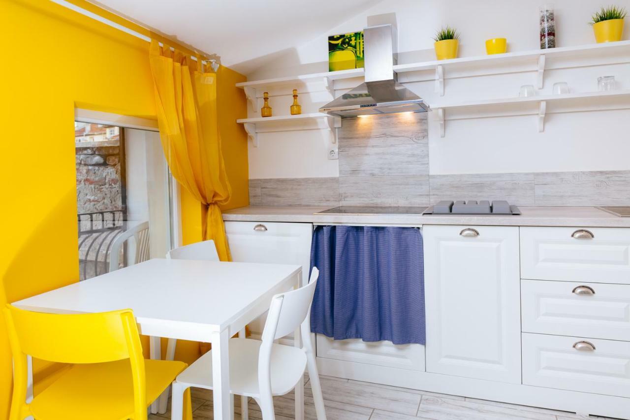 Beautiful Best Location Apartment "Blue Mouse" Plovdiv Exterior foto
