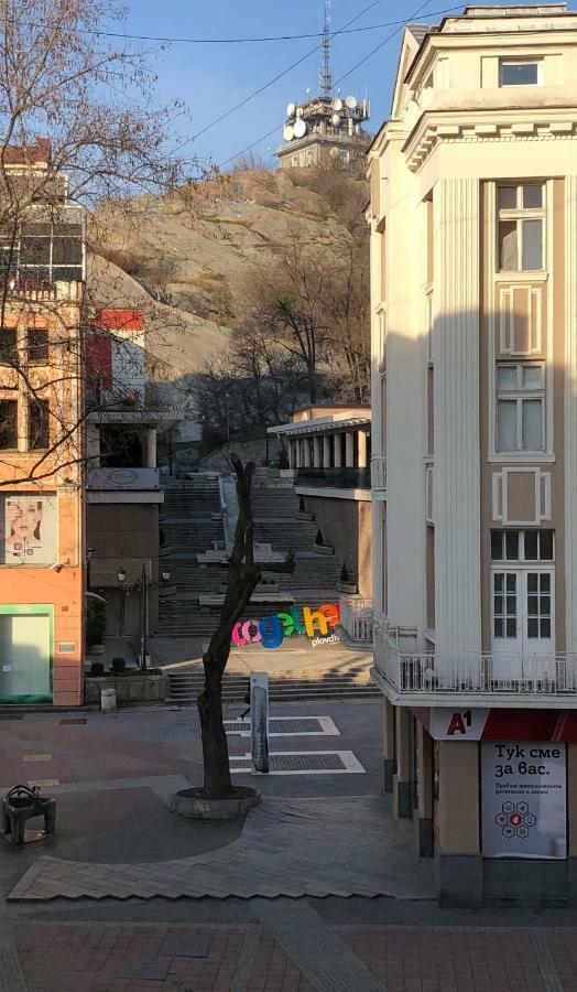 Beautiful Best Location Apartment "Blue Mouse" Plovdiv Exterior foto